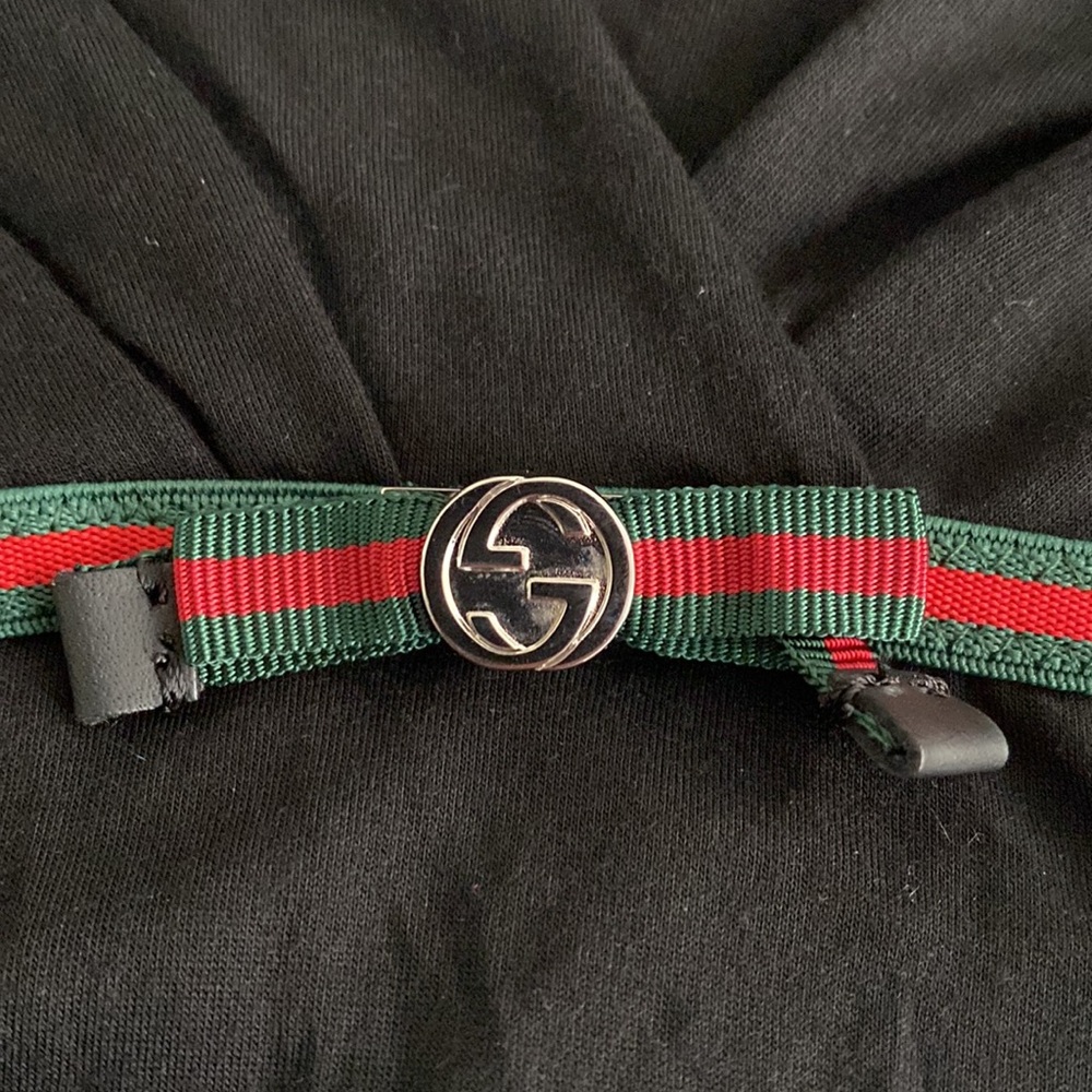 Gucci black modal t-shirt with signature green & red stripes. Auth - Picture 5 of 7